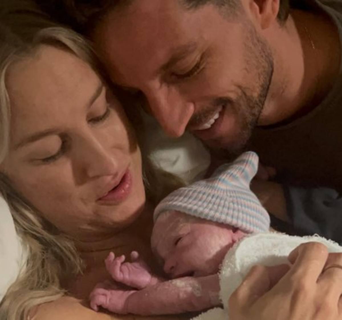 Kat Kerkhofs bevallen: Ze maakt naam en geslacht bekend van baby